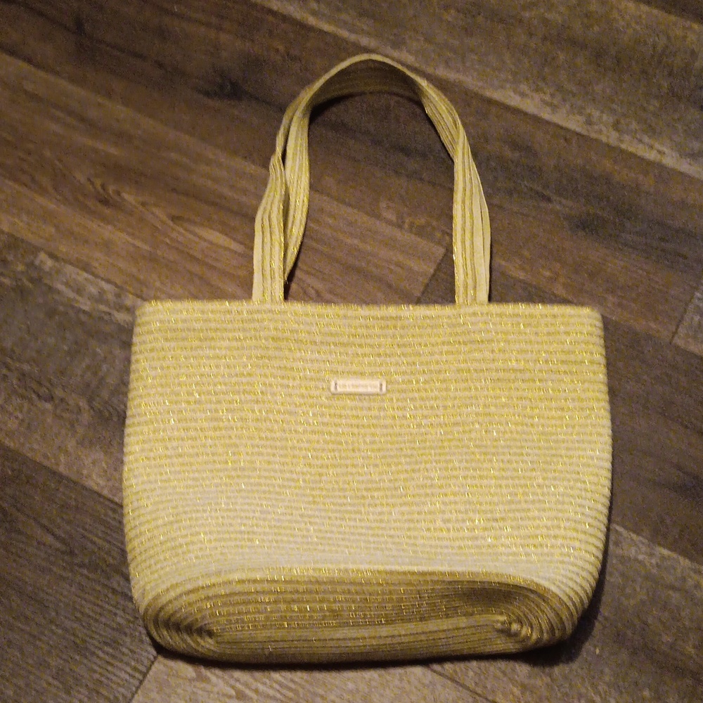 Liz Claiborne tote